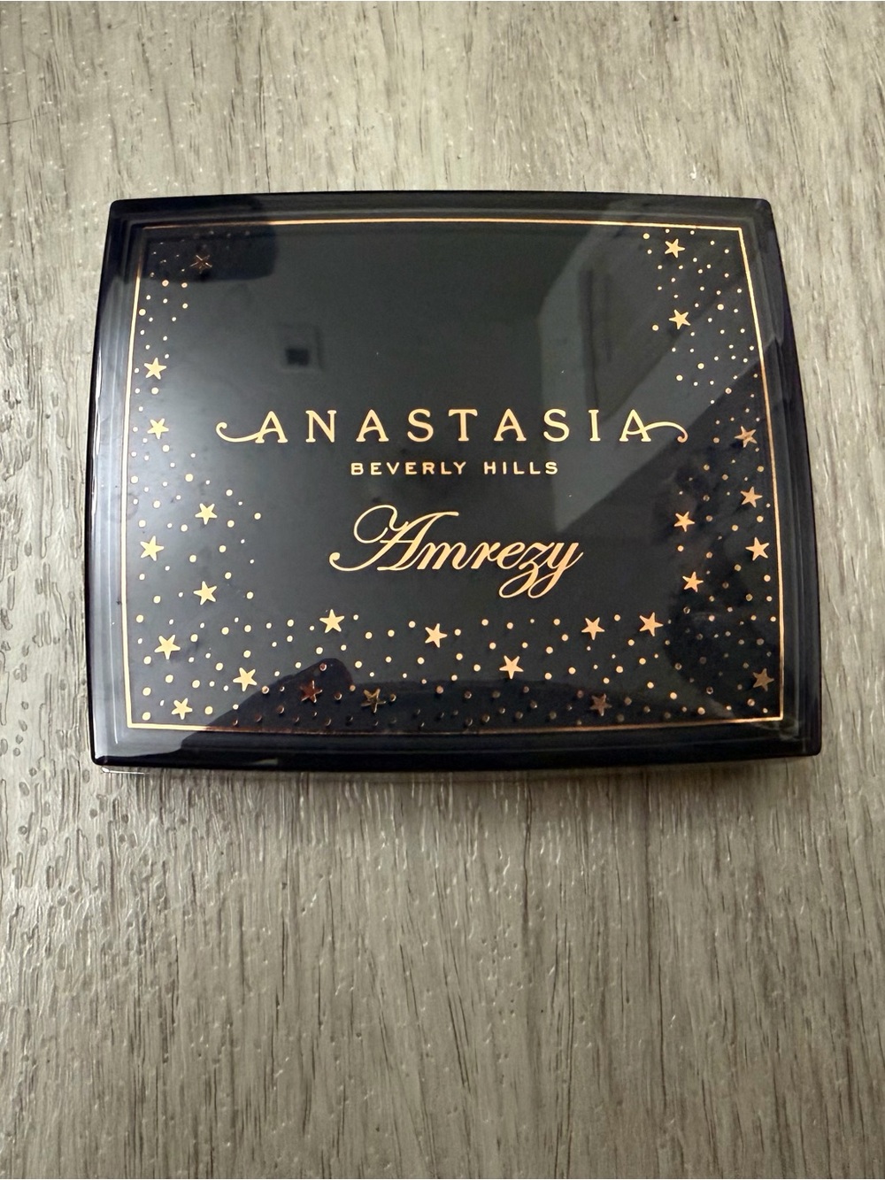 Anastasia Beverly Hills Amrezy Highlighter